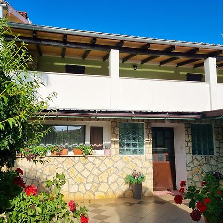 Skrbčići Apartment Melanie מראה חיצוני תמונה