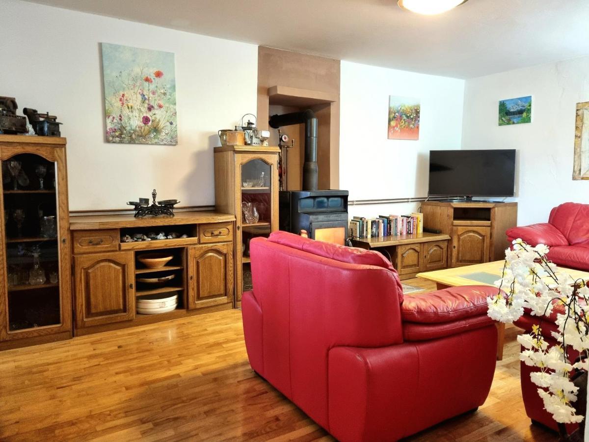 Skrbčići Apartment Melanie מראה חיצוני תמונה